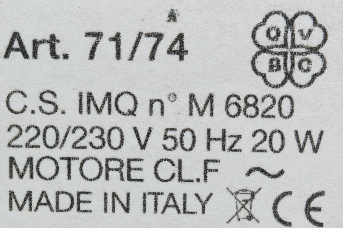 Targhetta del motorino OVBC 71/74 da 20 W, riferimento fotografico 04 per la variante ingranaggi con perno da 8 mm